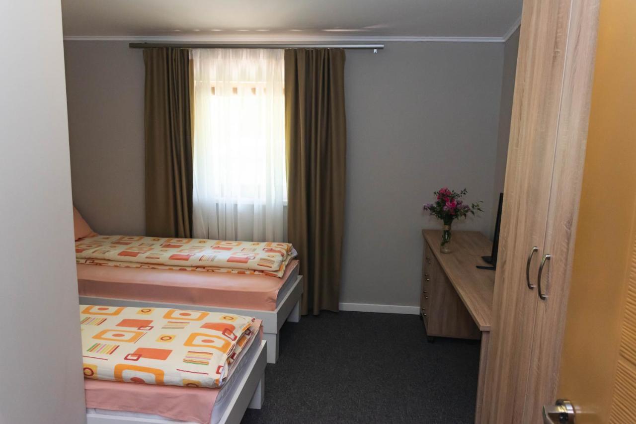 Anin Dvor Sekovici Appartement Buitenkant foto