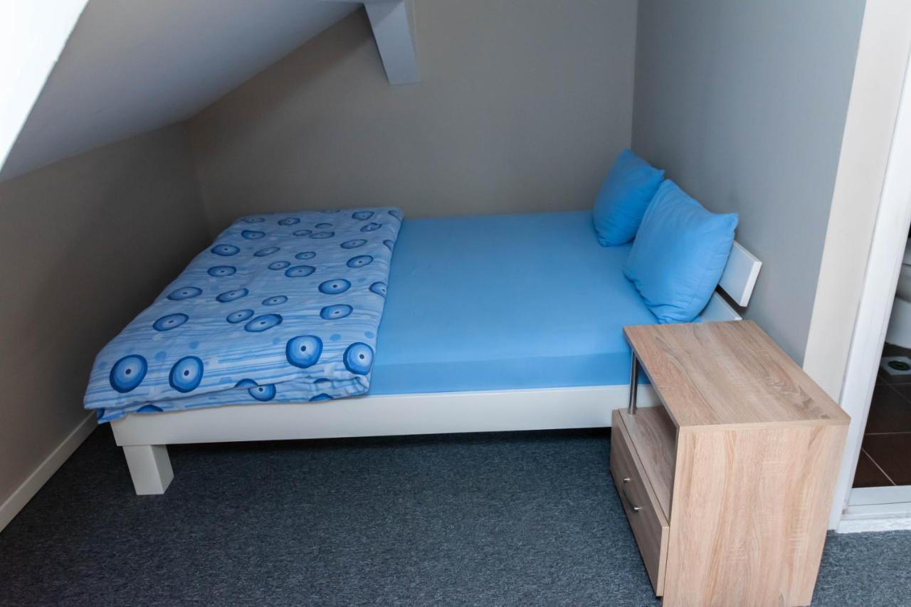 Anin Dvor Sekovici Appartement Buitenkant foto