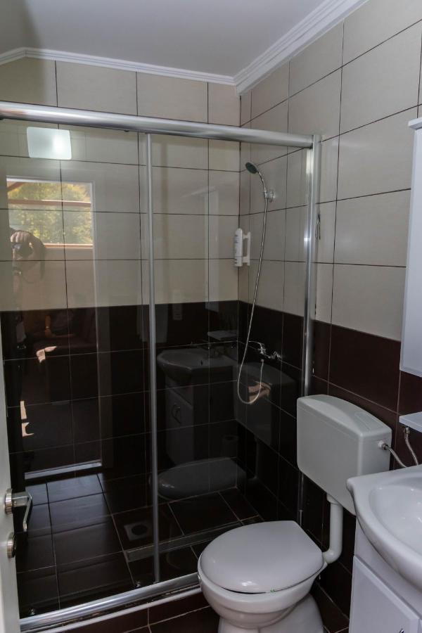 Anin Dvor Sekovici Appartement Buitenkant foto